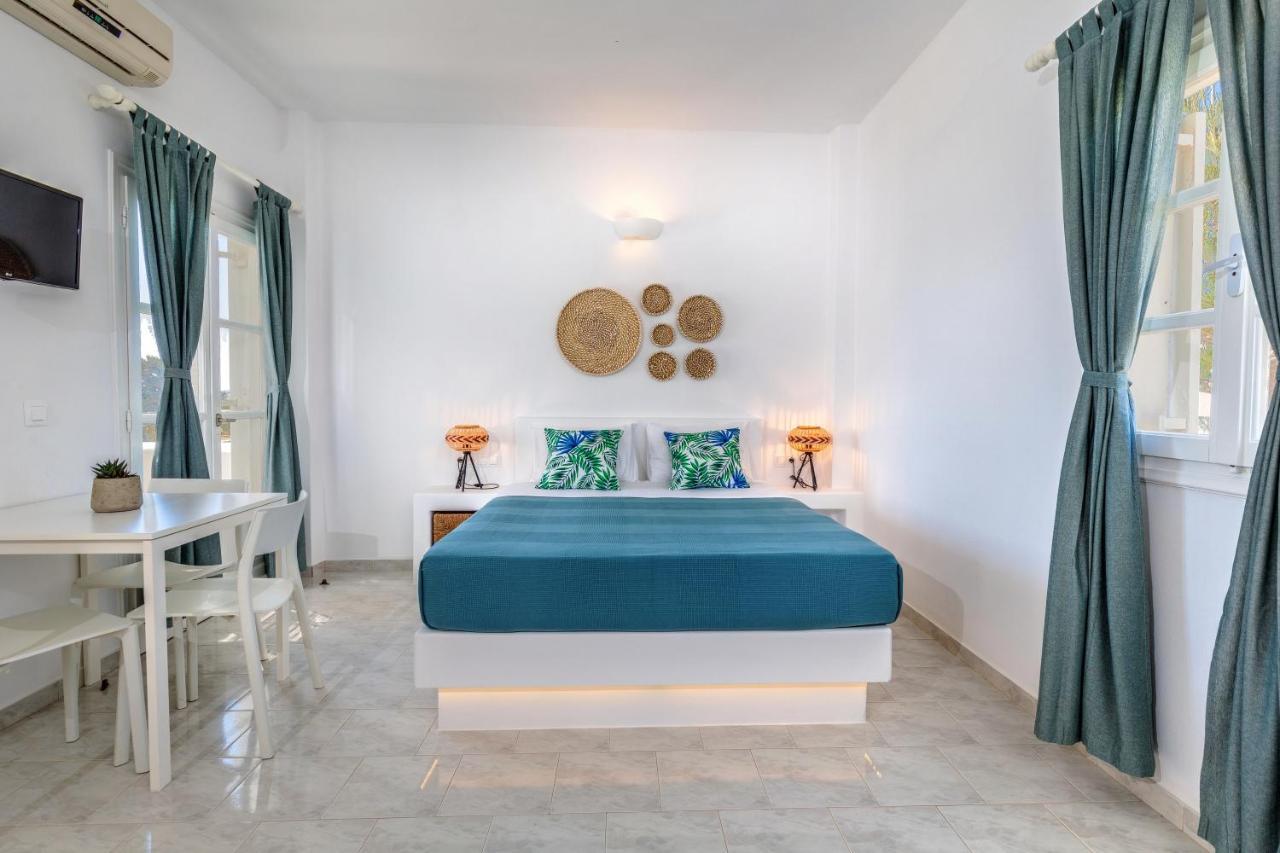 La Mer Seaside Apartments Drios Exterior photo